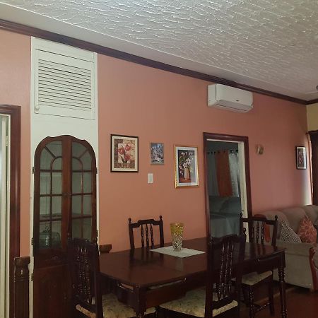 The Braemar Suite III New קינגסטון מראה חיצוני תמונה